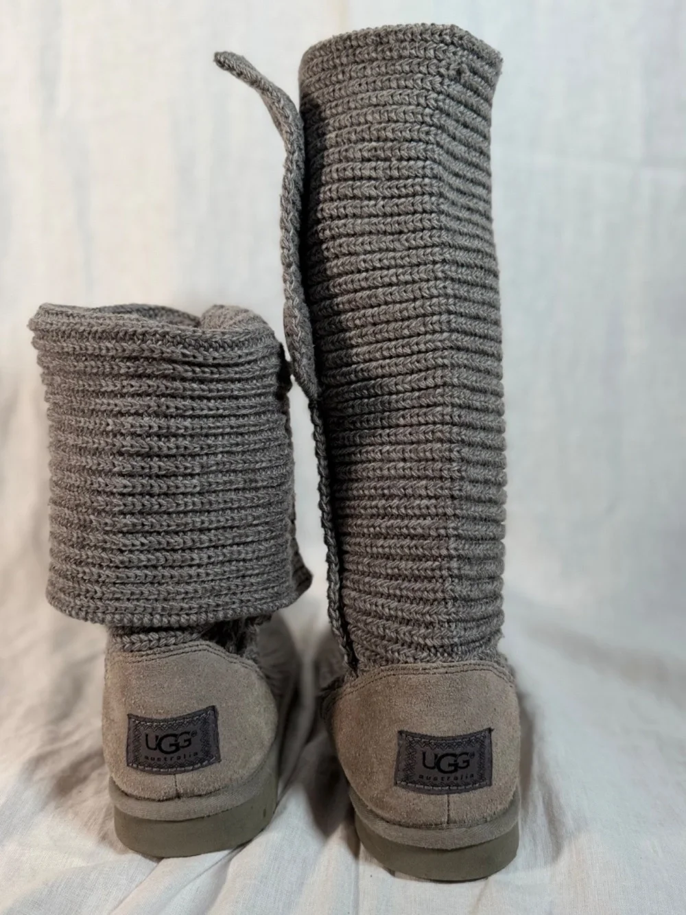 UGG Classic Cardy Heather Gray Knit Sweater Boots Size 9